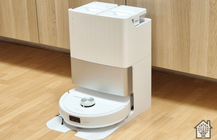 buytronics-Roborock Qrevo Master Robot Vacuum with Multifunctional Dock 3.0