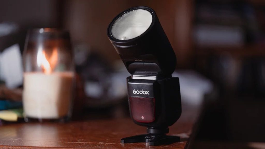 buytronics-GODOX V1-N TTL Flash Round Head for Nikon